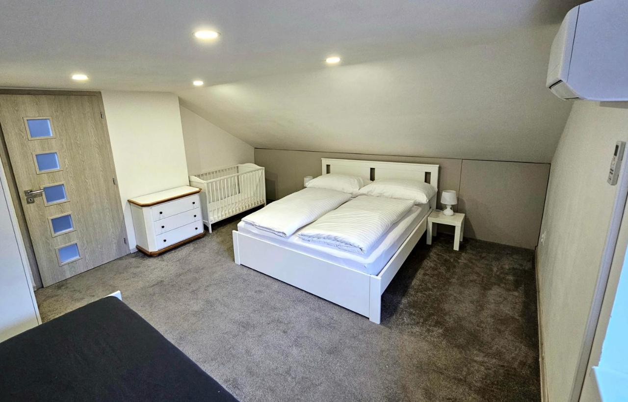 Uv Apartmany Banská Štiavnica Екстериор снимка